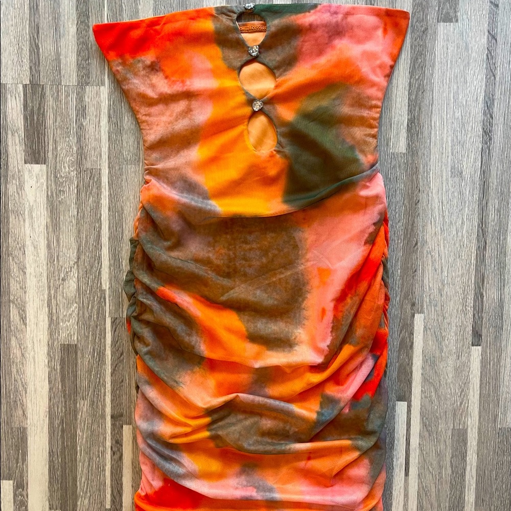 Adorable Watercolor Fall Dress 🍁